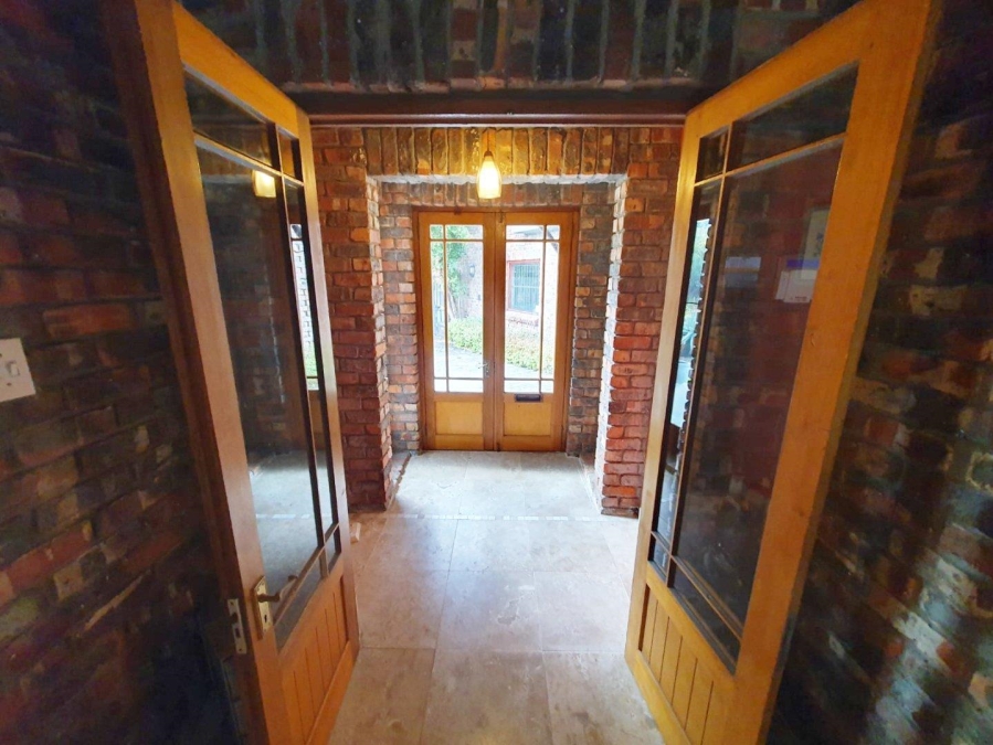 5 Bedroom Property for Sale in Sunset Beach Western Cape